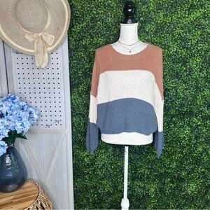 Color block popcorn textured sweater nwt